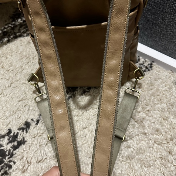 Azaria La Mere Original Diaper Bag with clutch - Picture 5 of 11